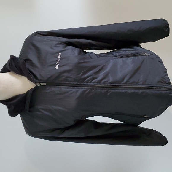 Columbia Jackets & Blazers - Columbia women’s fleece lined all weather rain jacket black size S great cond